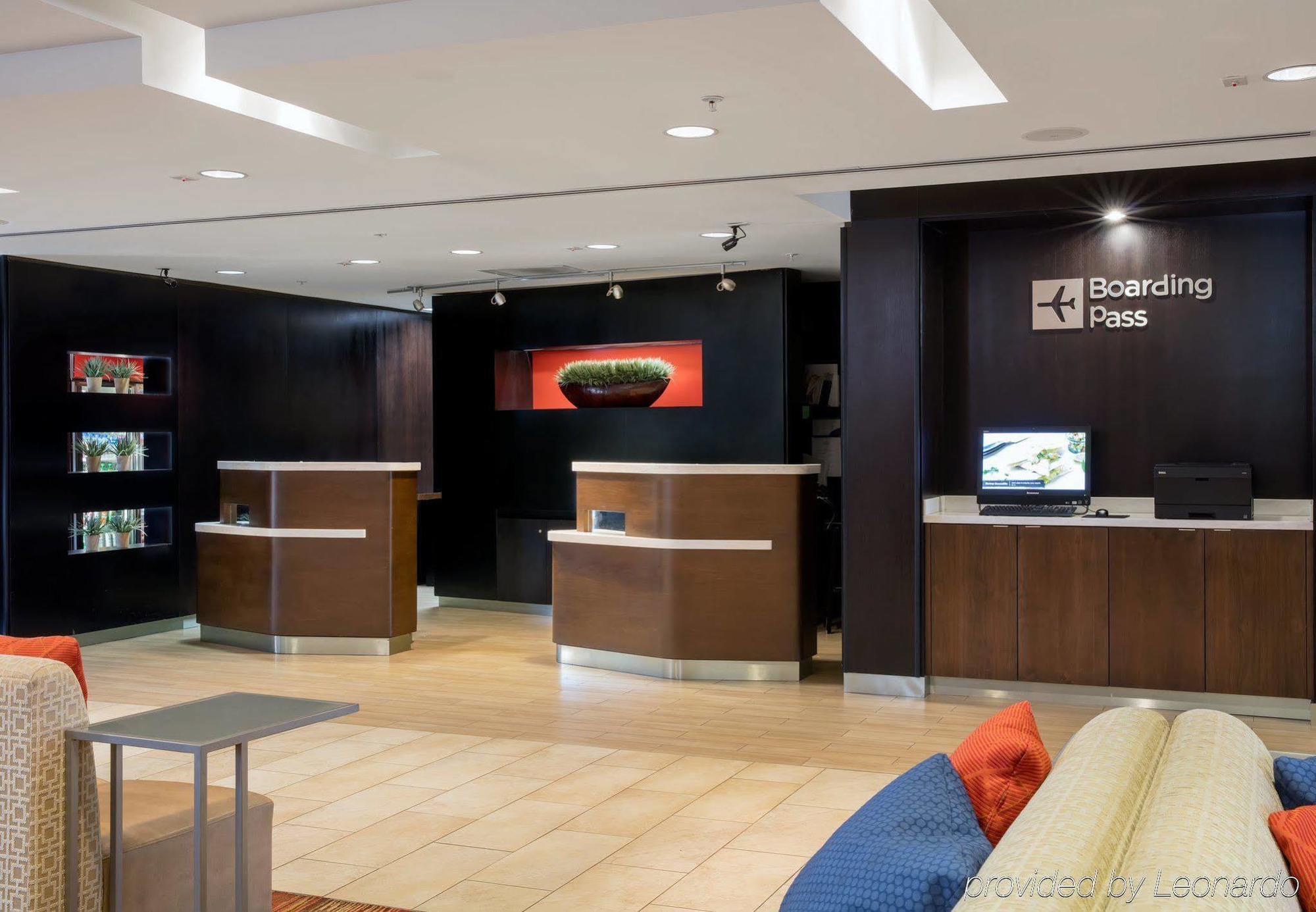 Courtyard By Marriott I-295/east Beltway Hotel